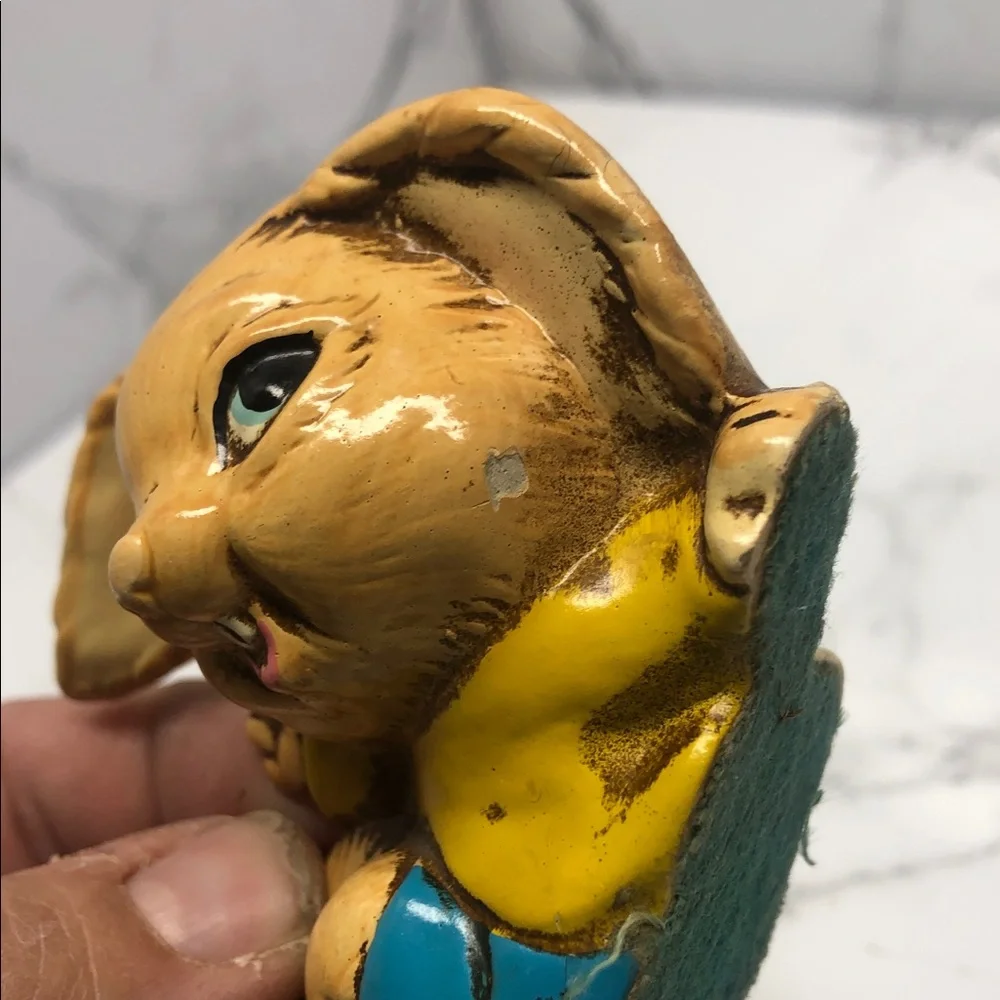 Vintage small bunny